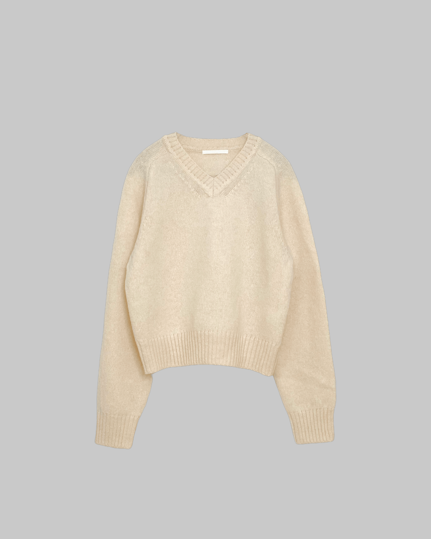 Shetland wool v neck knit